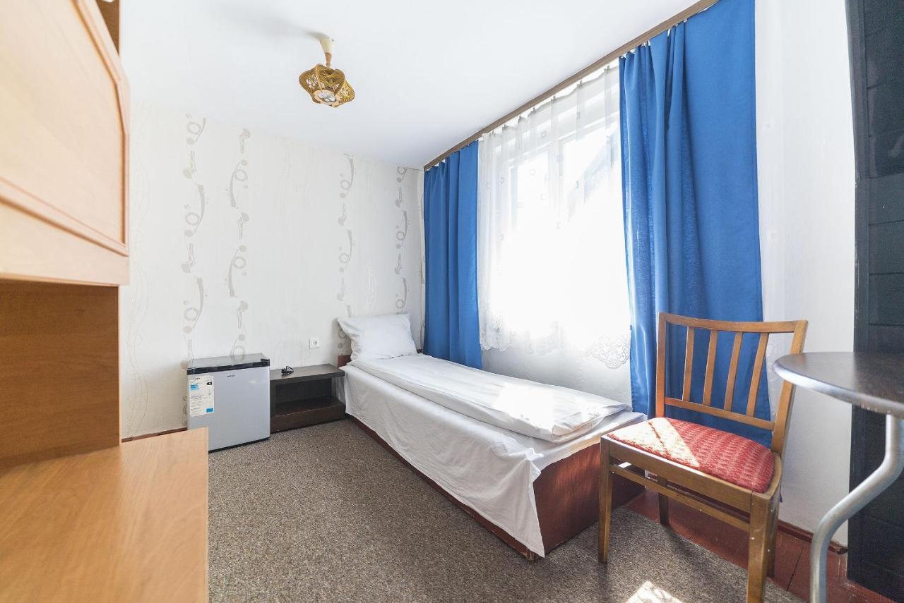 Pokoje Goscinne Martyna Wladyslawowo Exterior foto
